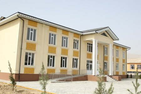 Дӯстӣ. Бунёди ду бинои иловагии муассисаҳои таълимӣ
