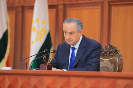 МАҶЛИСИ ҶАМЪБАСТИ НАТИҶАҲОИ ИҶТИМОИЮ ИҚТИСОДИИ ВИЛОЯТИ ХАТЛОН ДАР НИМСОЛАИ ЯКУМИ СОЛИ 2025